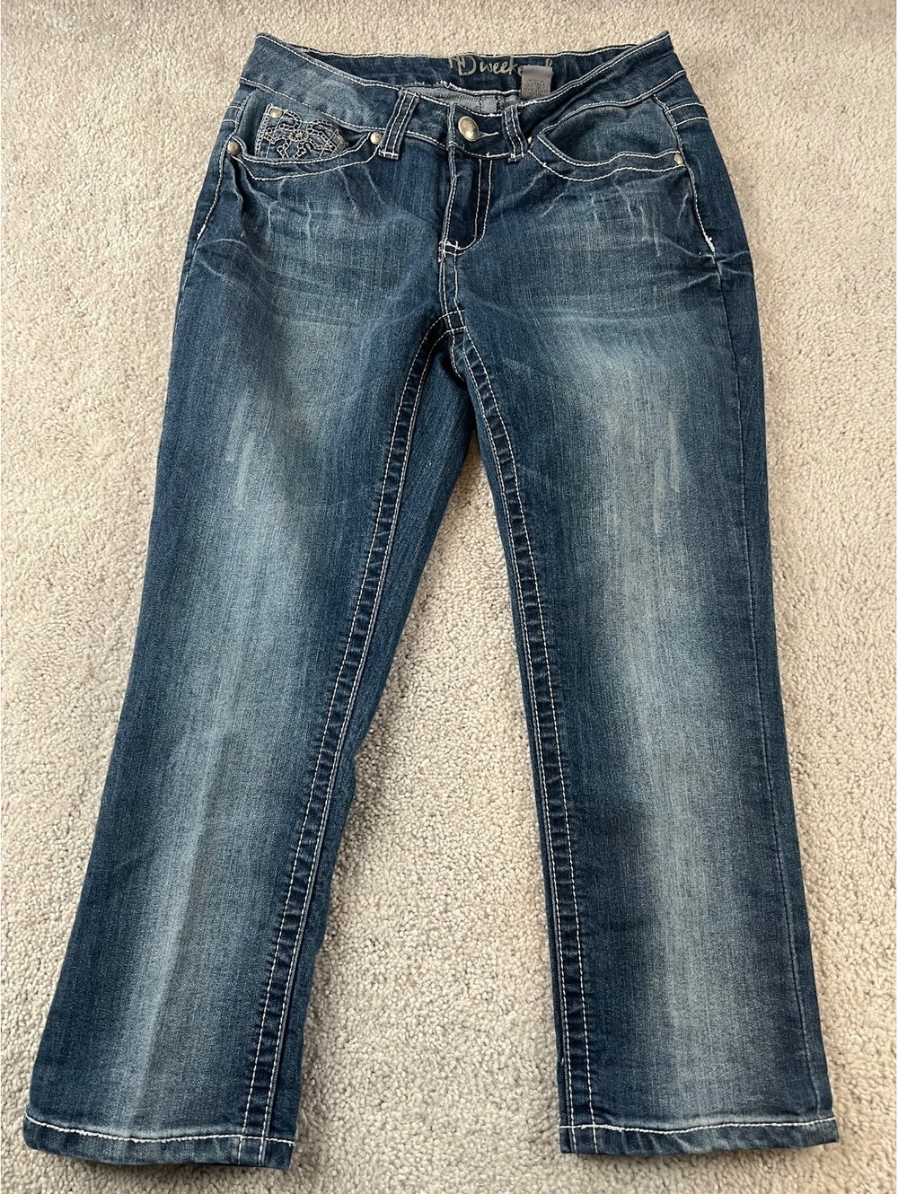ND Weekend Women's Embellished Dark Wash Jeans Size 6